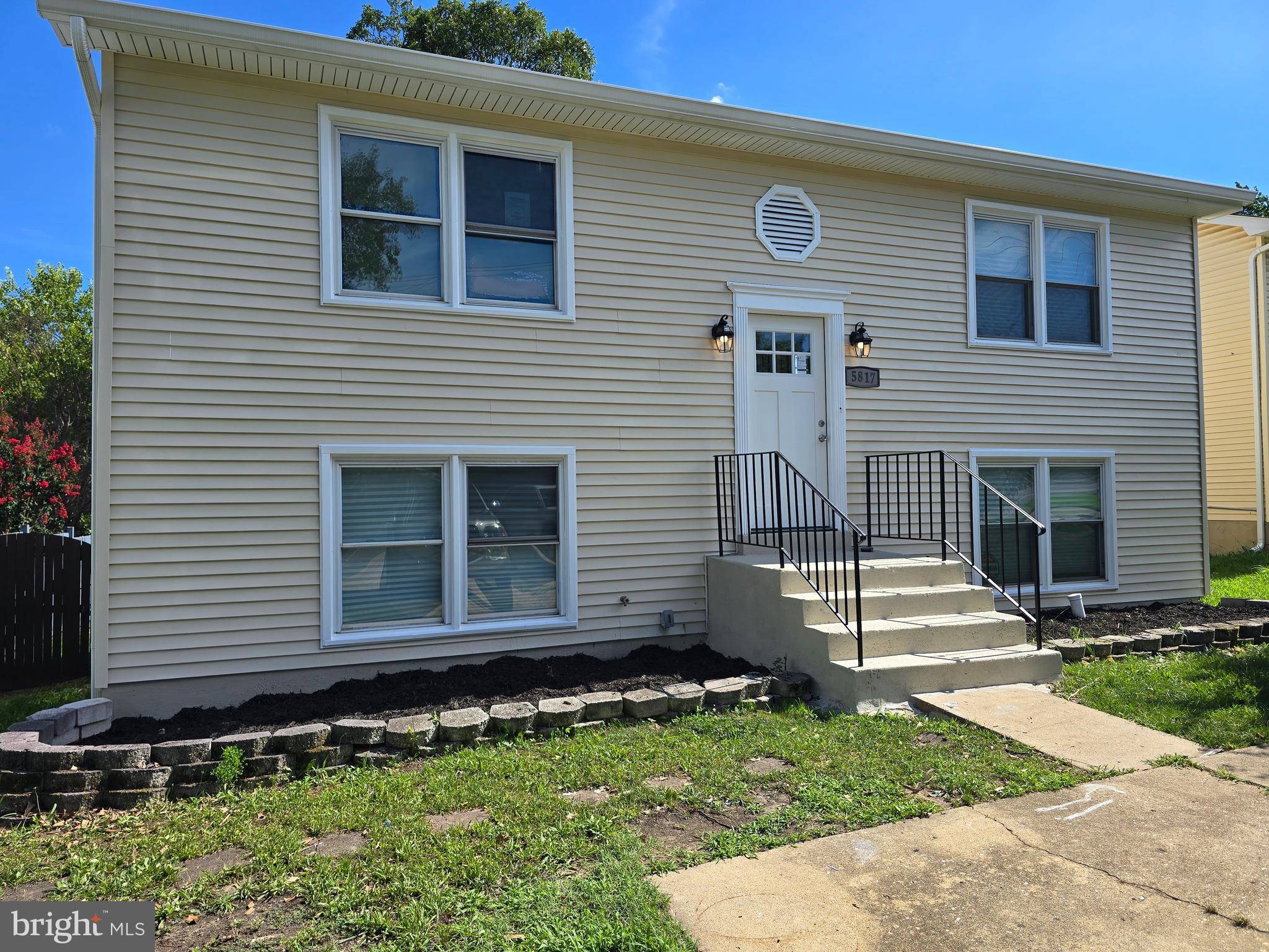 5817 SHERIFF RD, Capitol Heights, MD 20743