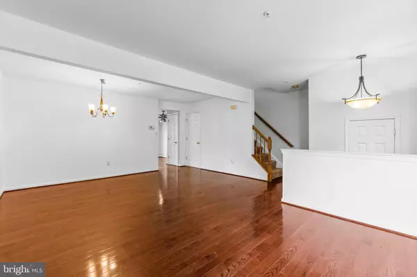 Waldorf, MD 20601,2547 LEGATION PL