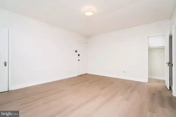 Washington, DC 20011,1404 TUCKERMAN ST NW #301
