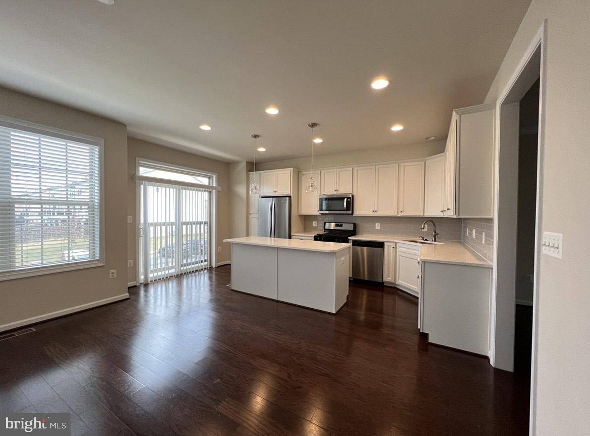 Haymarket, VA 20169,16005 MARSH PL