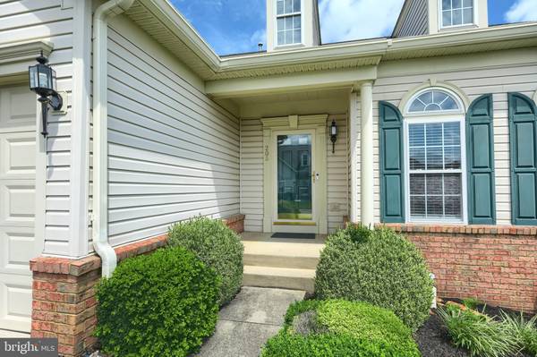 Shrewsbury, PA 17361,205 PROSPECT CIR #68