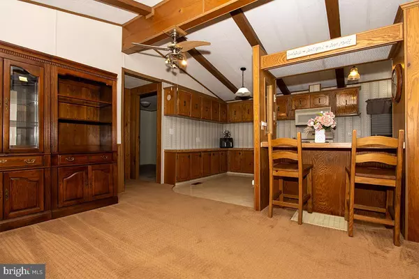 Millville, NJ 08332,416 LARK RD