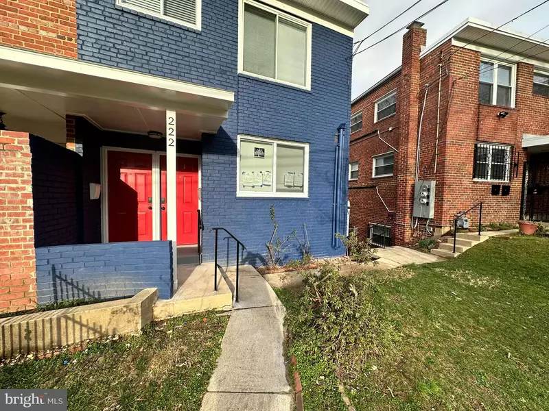 222 WEBSTER ST NE #2, Washington, DC 20011