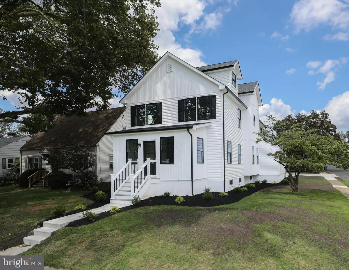 Haddon Heights, NJ 08035,1501 OAK AVE