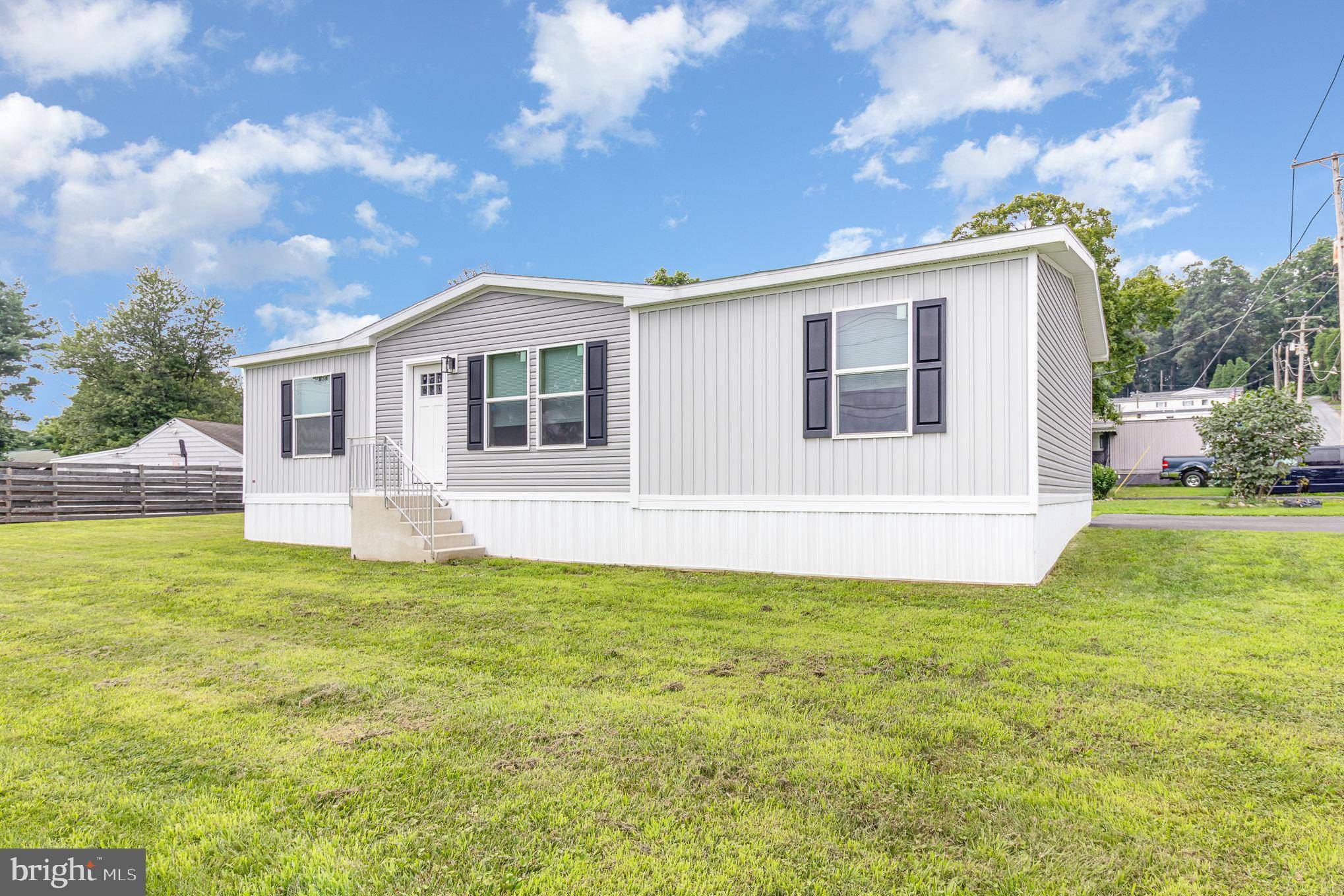 Lebanon, PA 17046,12 LEBANON VALLEY CT