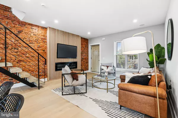 Philadelphia, PA 19144,58 W POMONA ST