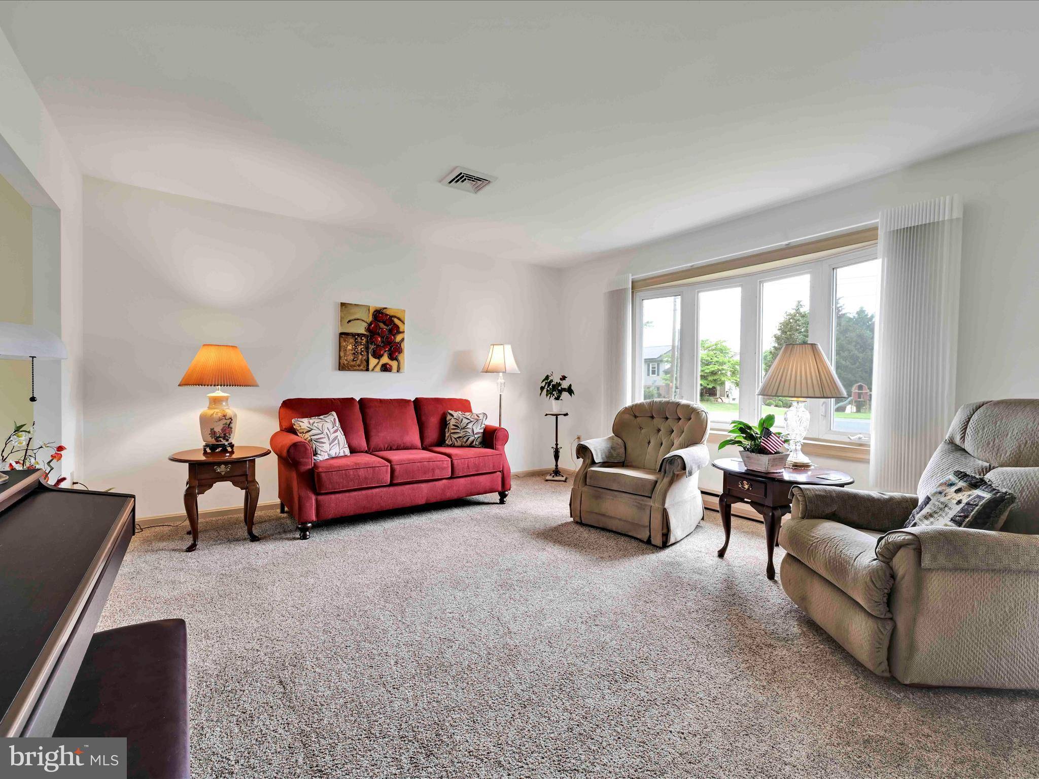 Lititz, PA 17543,301 OWL HILL RD