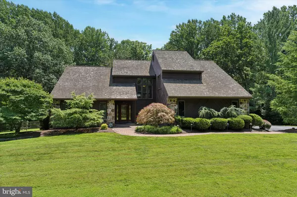 West Chester, PA 19382,1076 HEARTSEASE DR