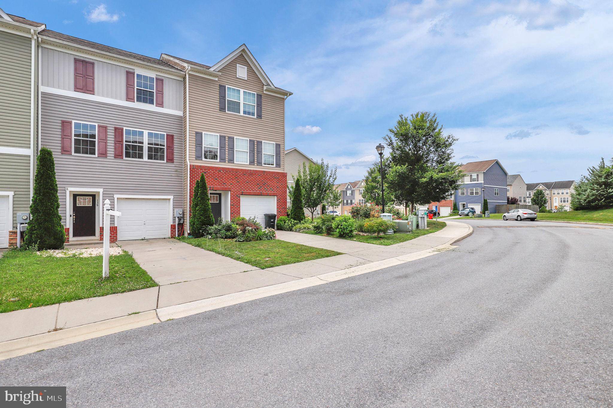 Martinsburg, WV 25404,138 DREXEL CT