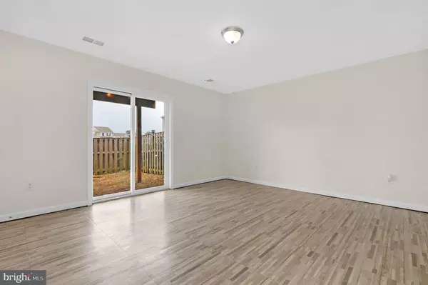 Martinsburg, WV 25404,138 DREXEL CT