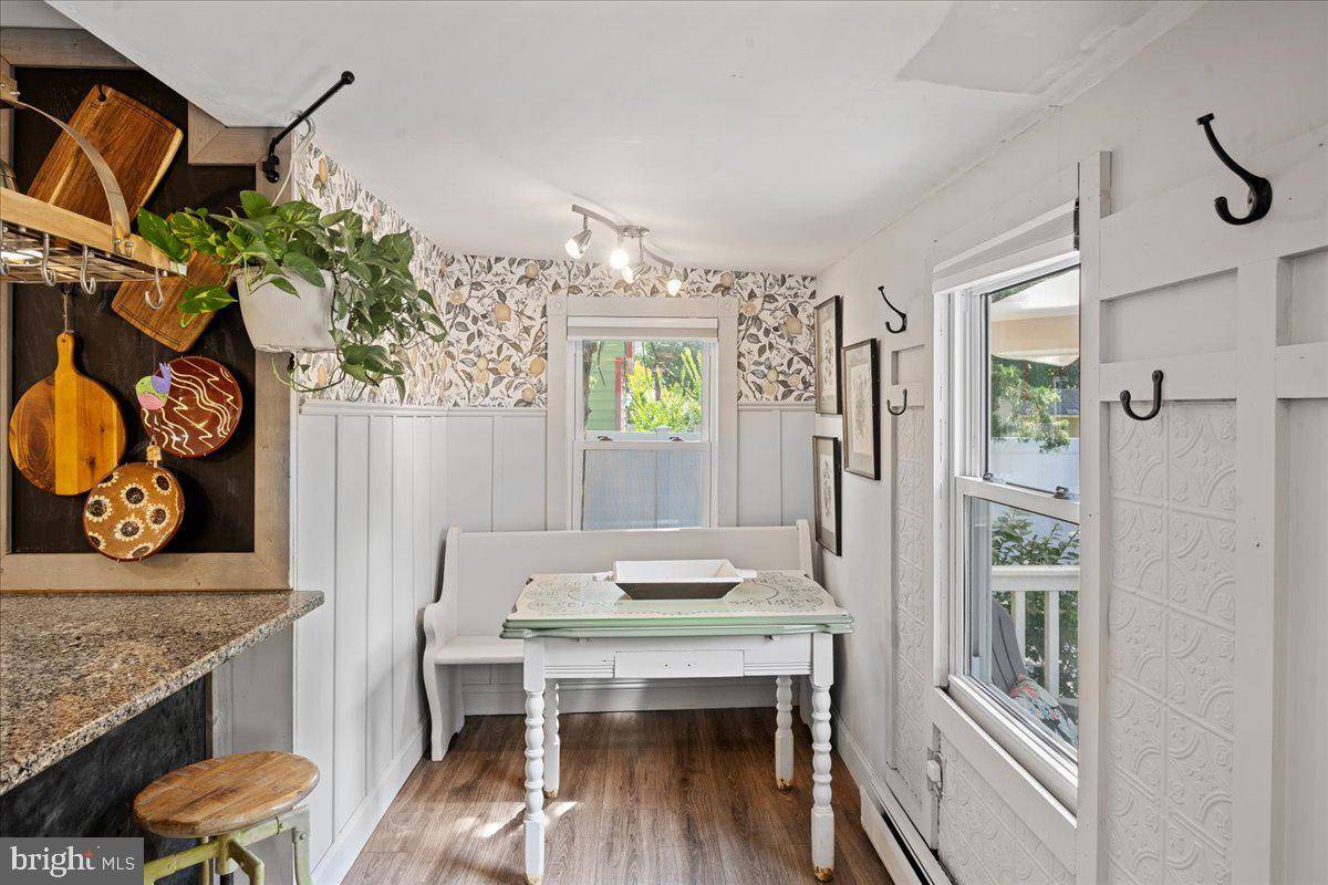 Tuckerton, NJ 08087,216 CENTER ST