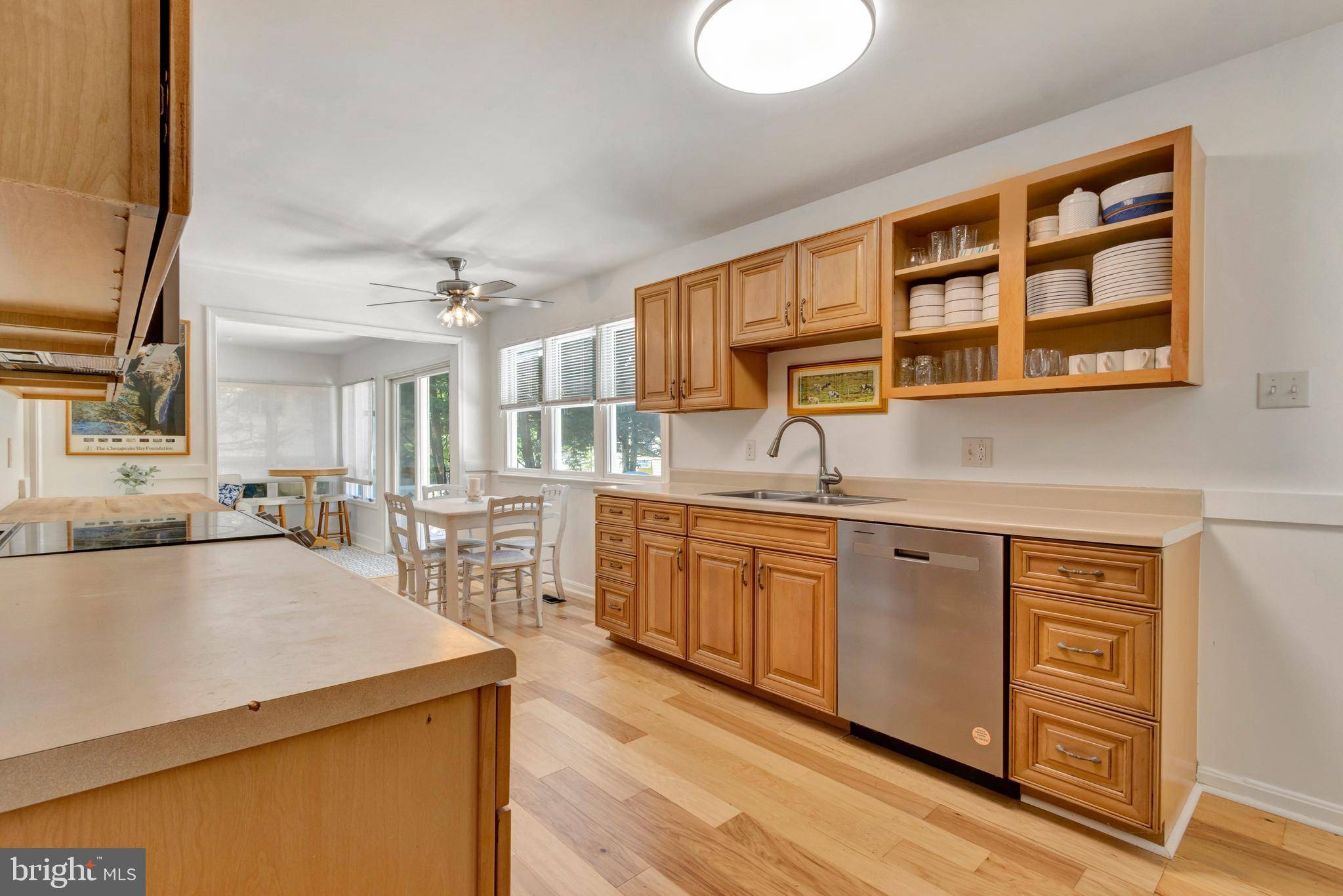 Ocean View, DE 19970,38646 WOOD LN