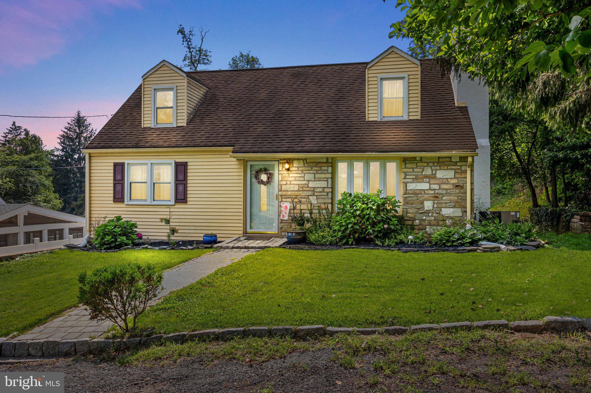 246 N BUCKTHORNE AVE, Langhorne, PA 19047