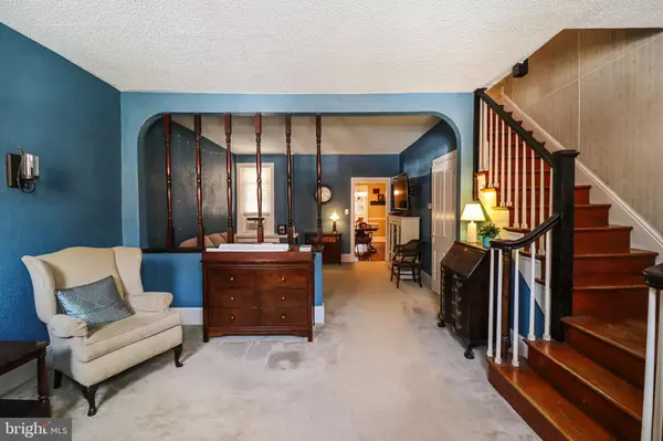 Columbia, PA 17512,450 WALNUT ST