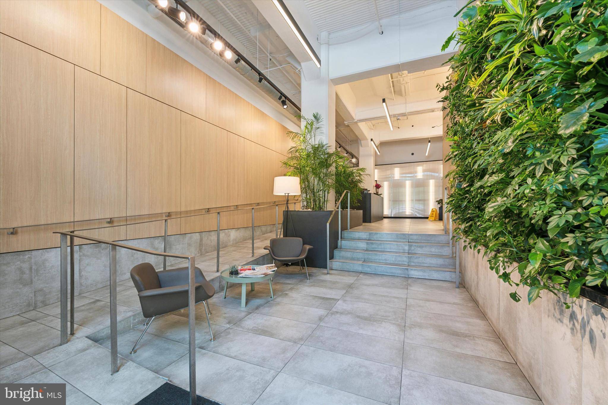 Philadelphia, PA 19103,2200 ARCH ST #1009