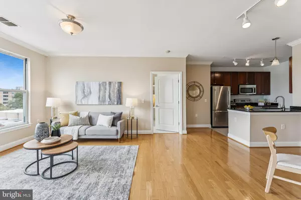 1391 PENNSYLVANIA AVE SE #403, Washington, DC 20003