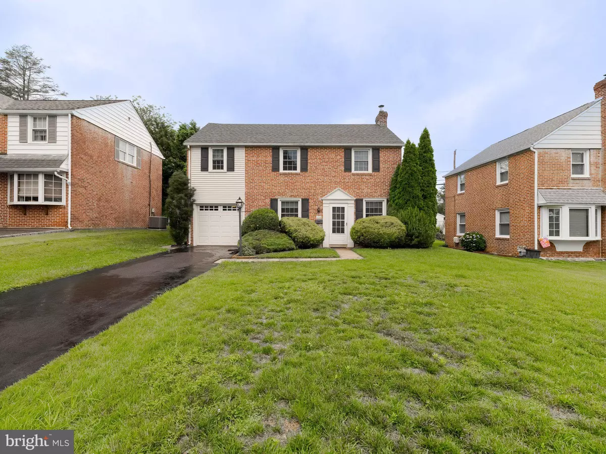 Havertown, PA 19083,232 WALNUT HILL LN