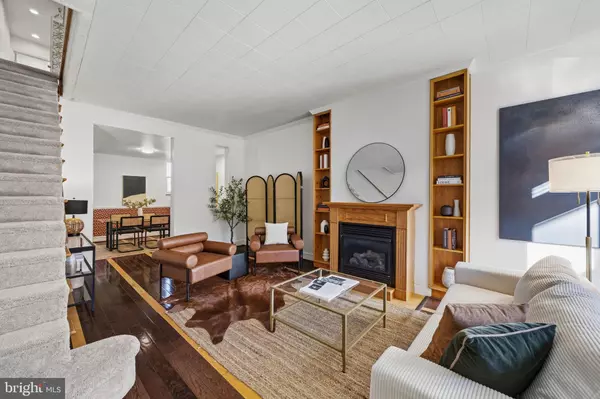 Philadelphia, PA 19145,2428 S 16TH ST