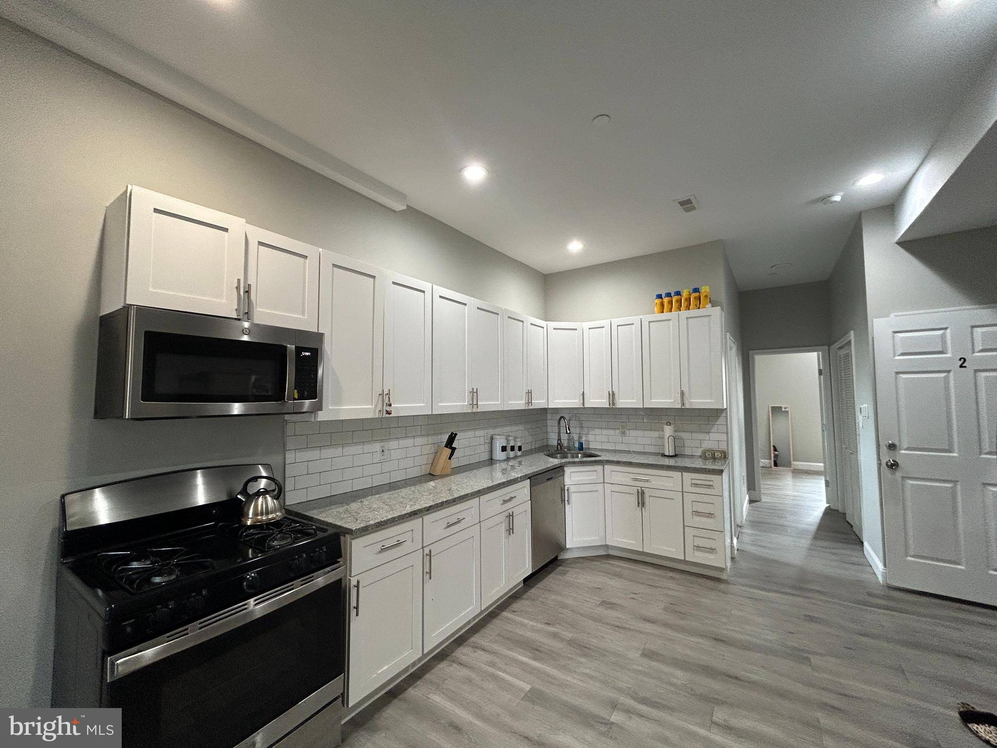 Philadelphia, PA 19104,665 N UNION ST #2