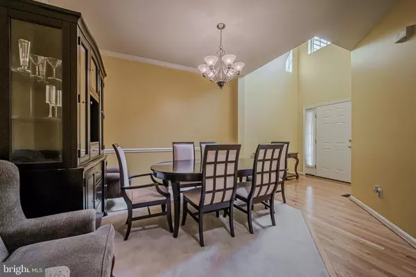 Newark, DE 19702,433 PIERCE RUN