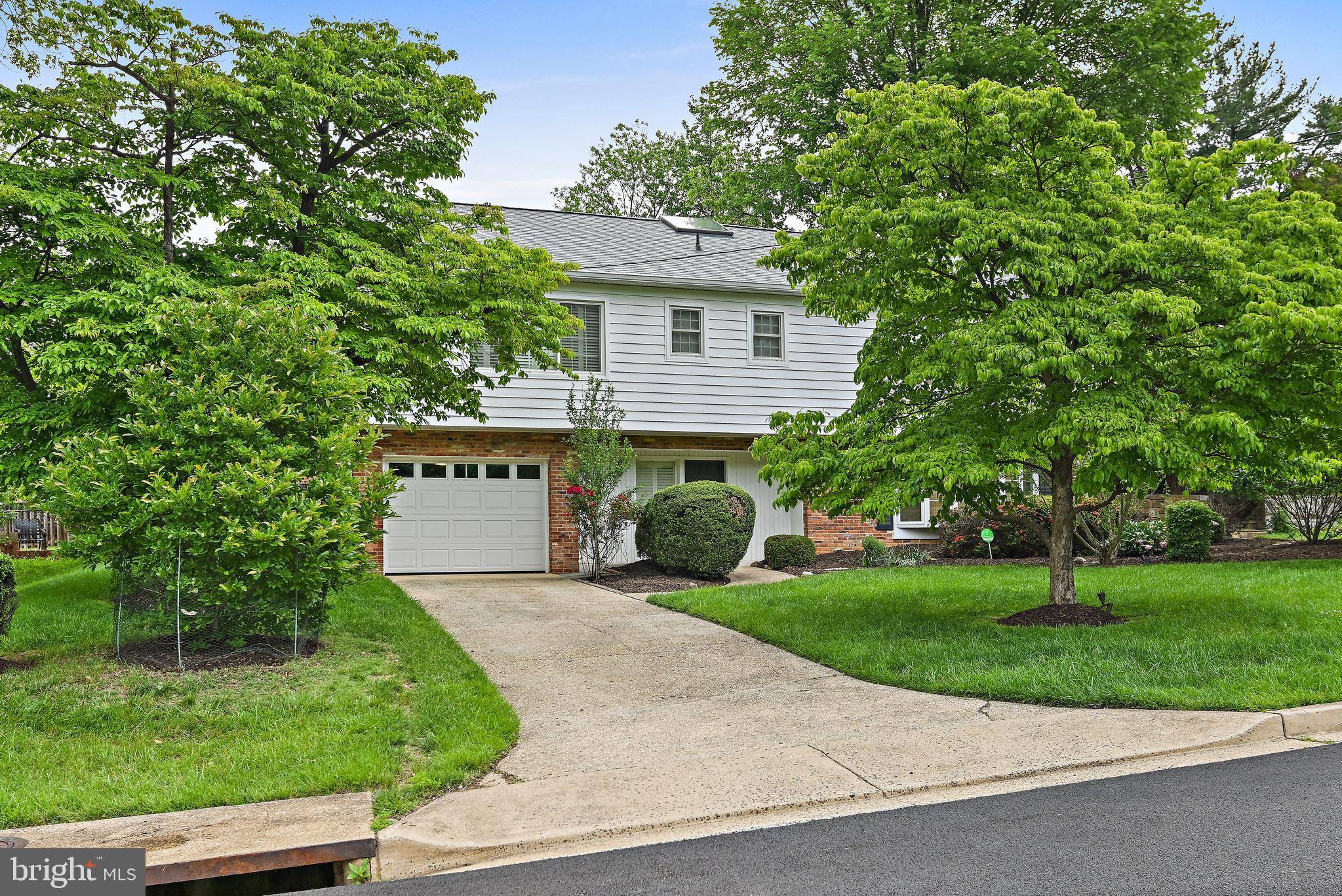Mclean, VA 22101,6212 LOCH RAVEN DR