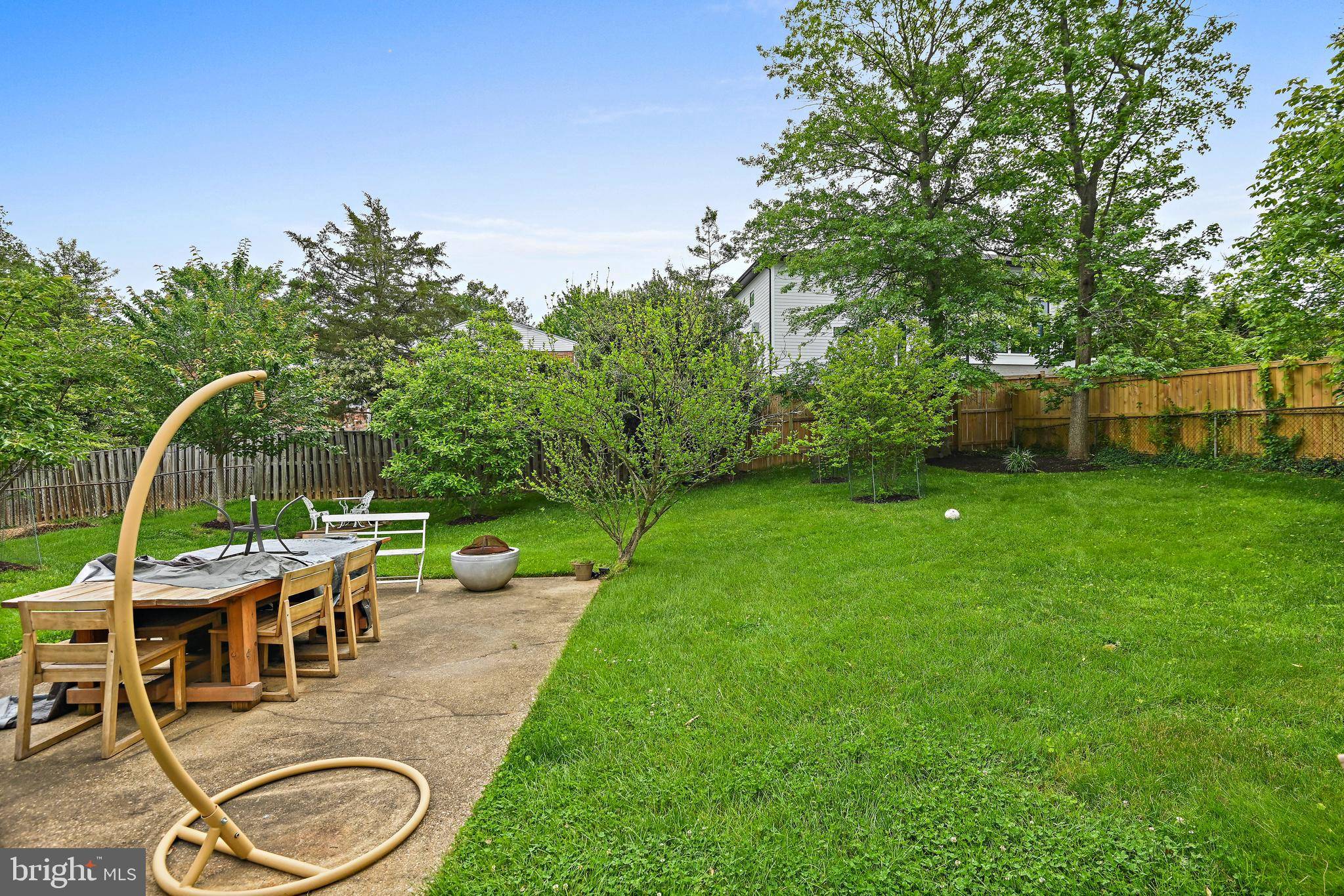 Mclean, VA 22101,6212 LOCH RAVEN DR