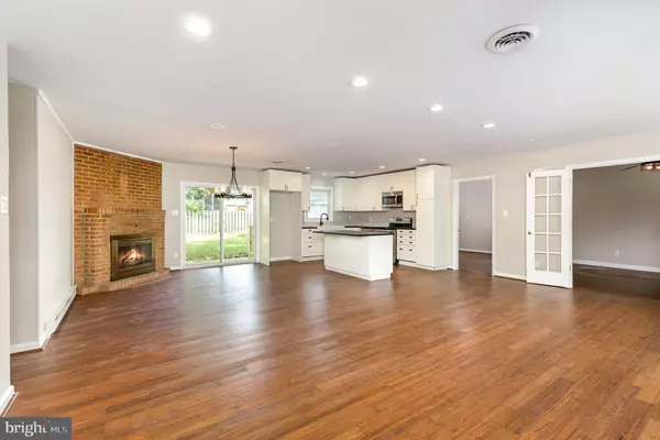 Fredericksburg, VA 22401,410 DEERWOOD DR