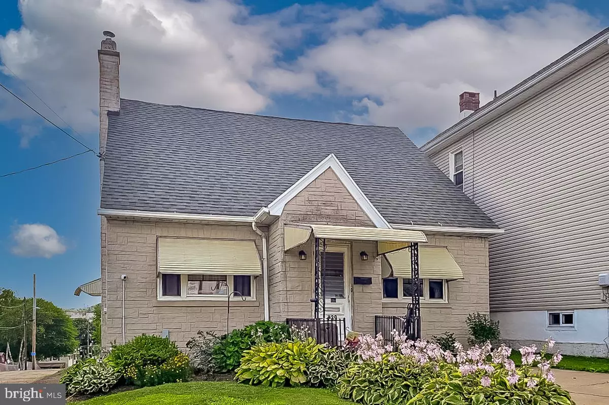 Hazleton, PA 18201,739 GRANT ST