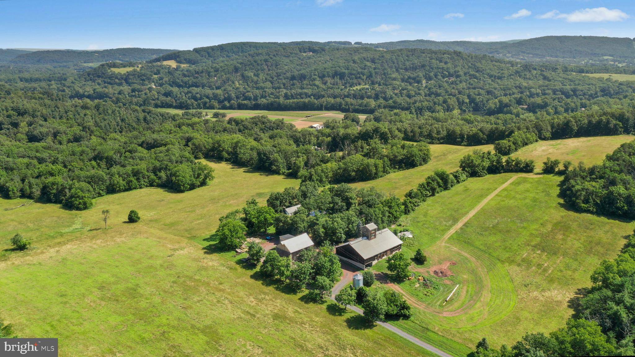 Kintnersville, PA 18930,665 KINTNER RD