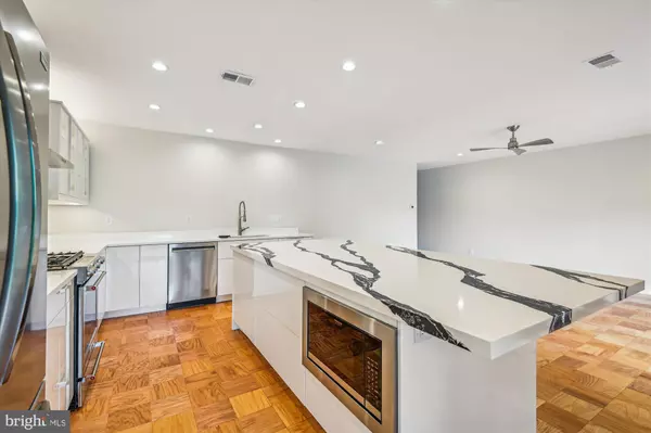 Annapolis, MD 21403,759-F FAIRVIEW AVE #759 F