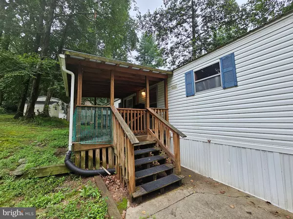 309 POPLAR LN, New Providence, PA 17560