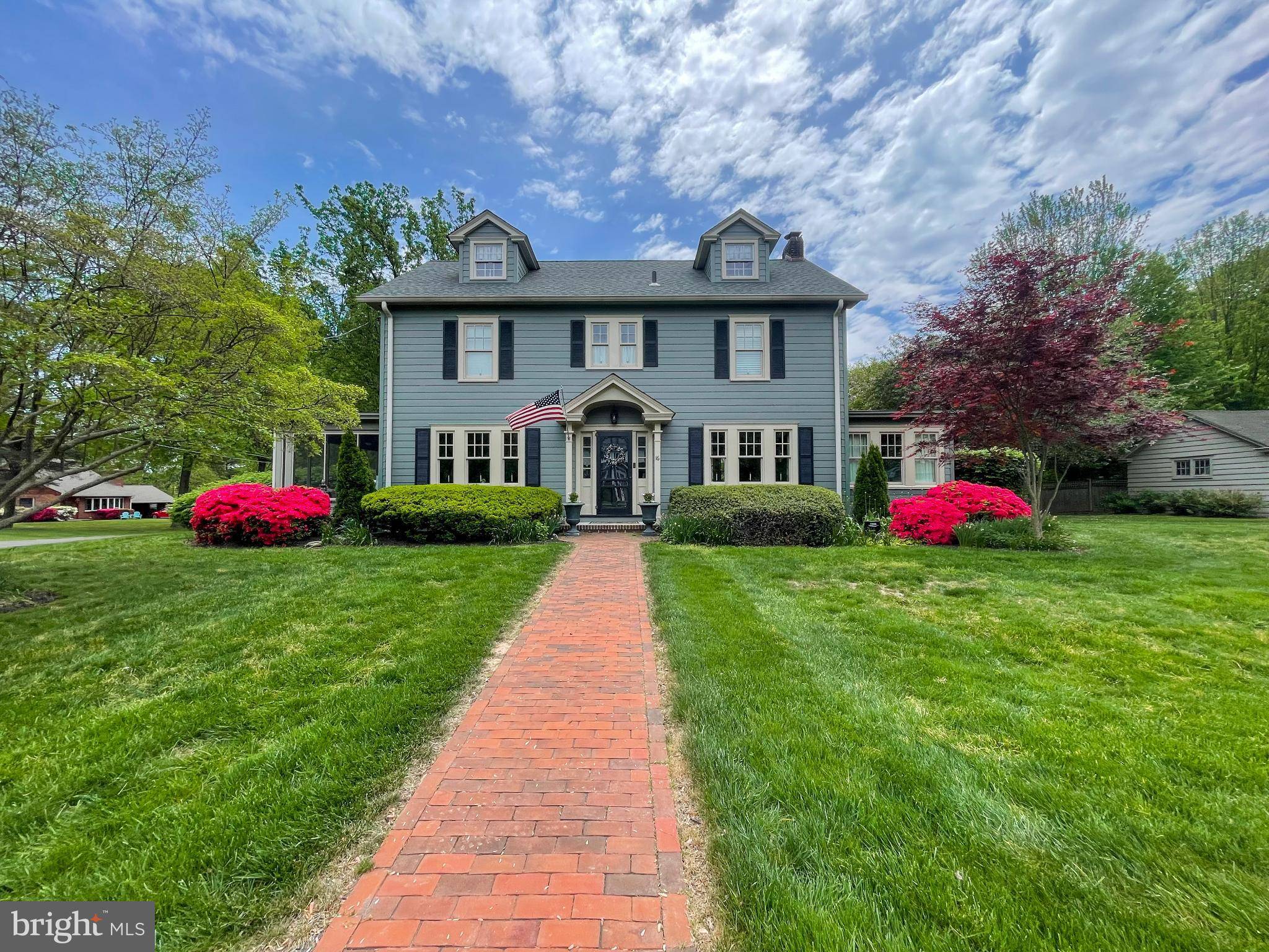 16 EFFINGHAM RD, Yardley, PA 19067