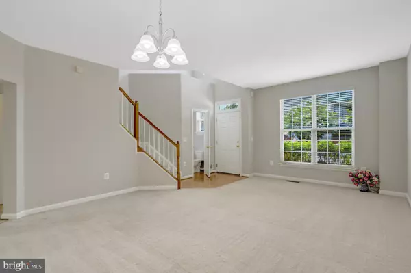 Woodbridge, VA 22193,4513 SHOTWELL CT