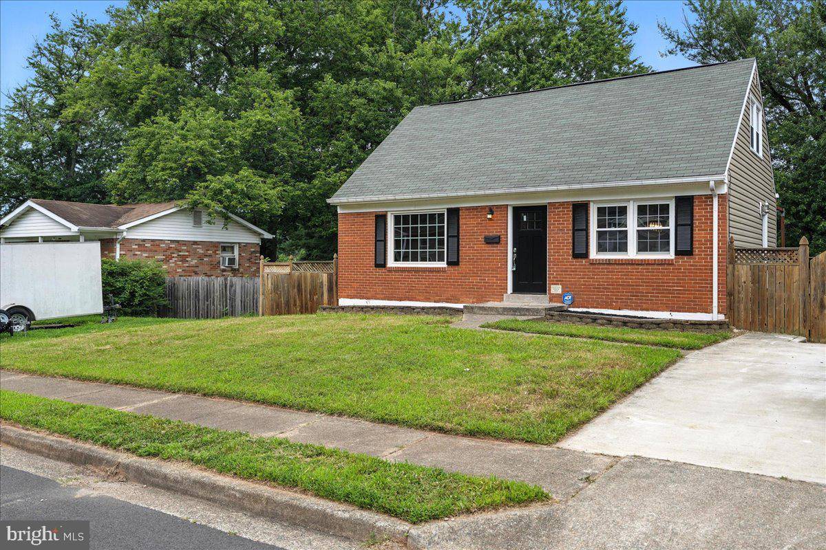 Woodbridge, VA 22193,13912 GUM LN