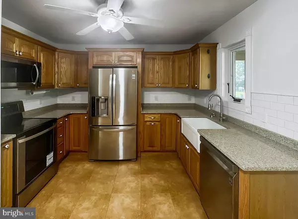 Pasadena, MD 21122,174 OAK DR