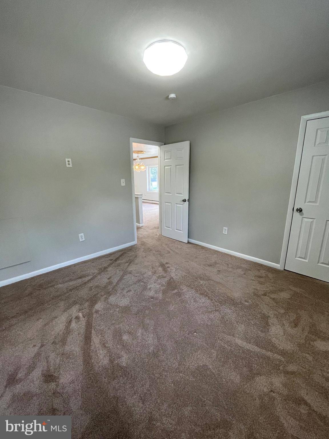 Woodbridge, VA 22193,13225 HAWTHORN LN