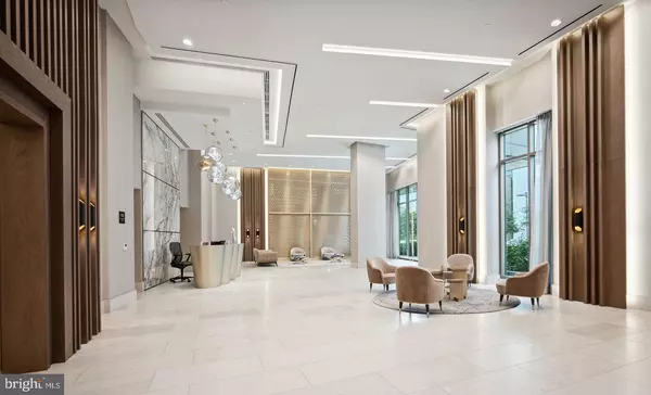 Mclean, VA 22102,7887 JONES BRANCH DR #1004