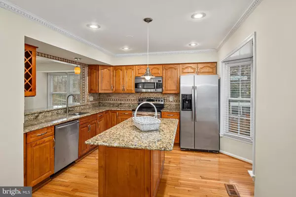 Laurel, MD 20707,14201 OAKPOINTE DR