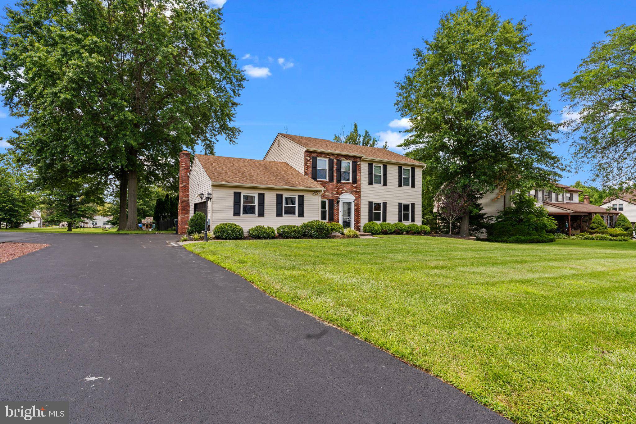 Southampton, PA 18966,43 HAMPTON DR