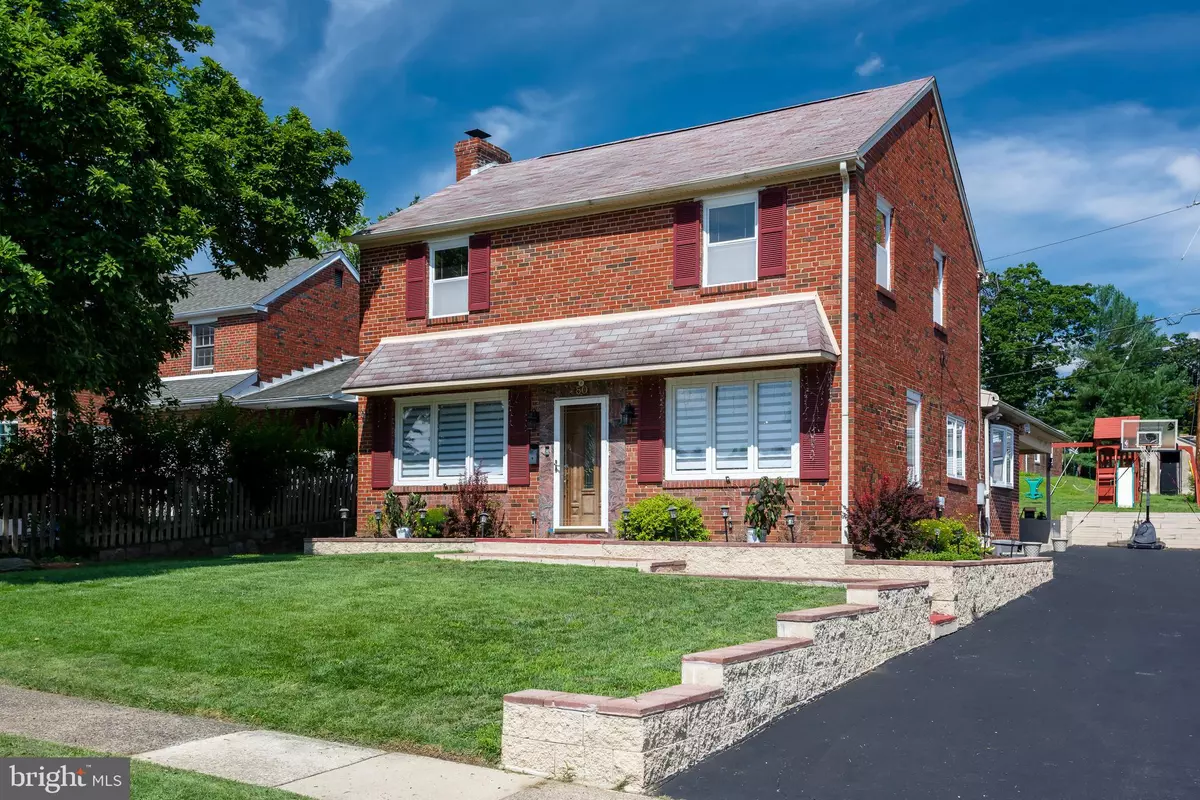 Broomall, PA 19008,50 SCHOOLHOUSE LN