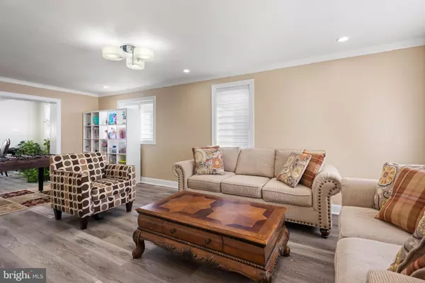 Broomall, PA 19008,50 SCHOOLHOUSE LN