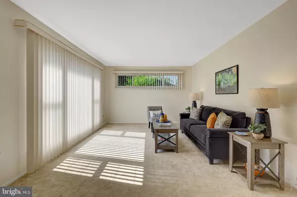 Fairfax, VA 22030,4252 BERRITT ST
