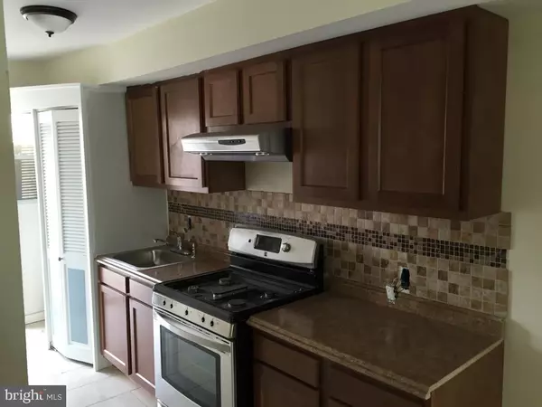 Washington, DC 20032,428 NEWCOMB ST SE