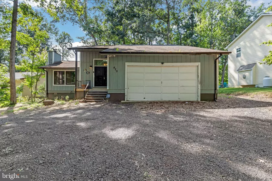 420 BIRDIE RD, Locust Grove, VA 22508