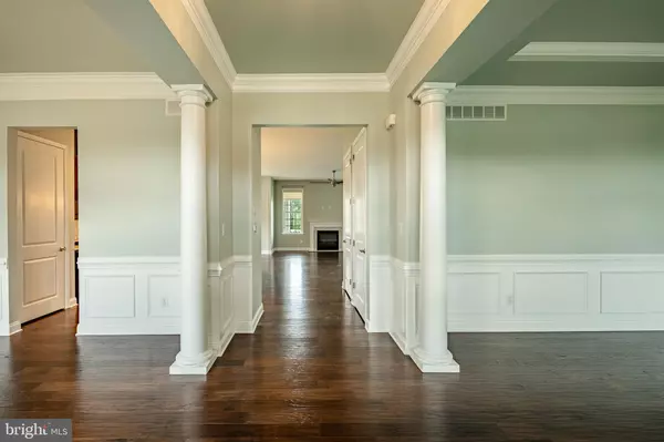 Phoenixville, PA 19460,723 READING CIR