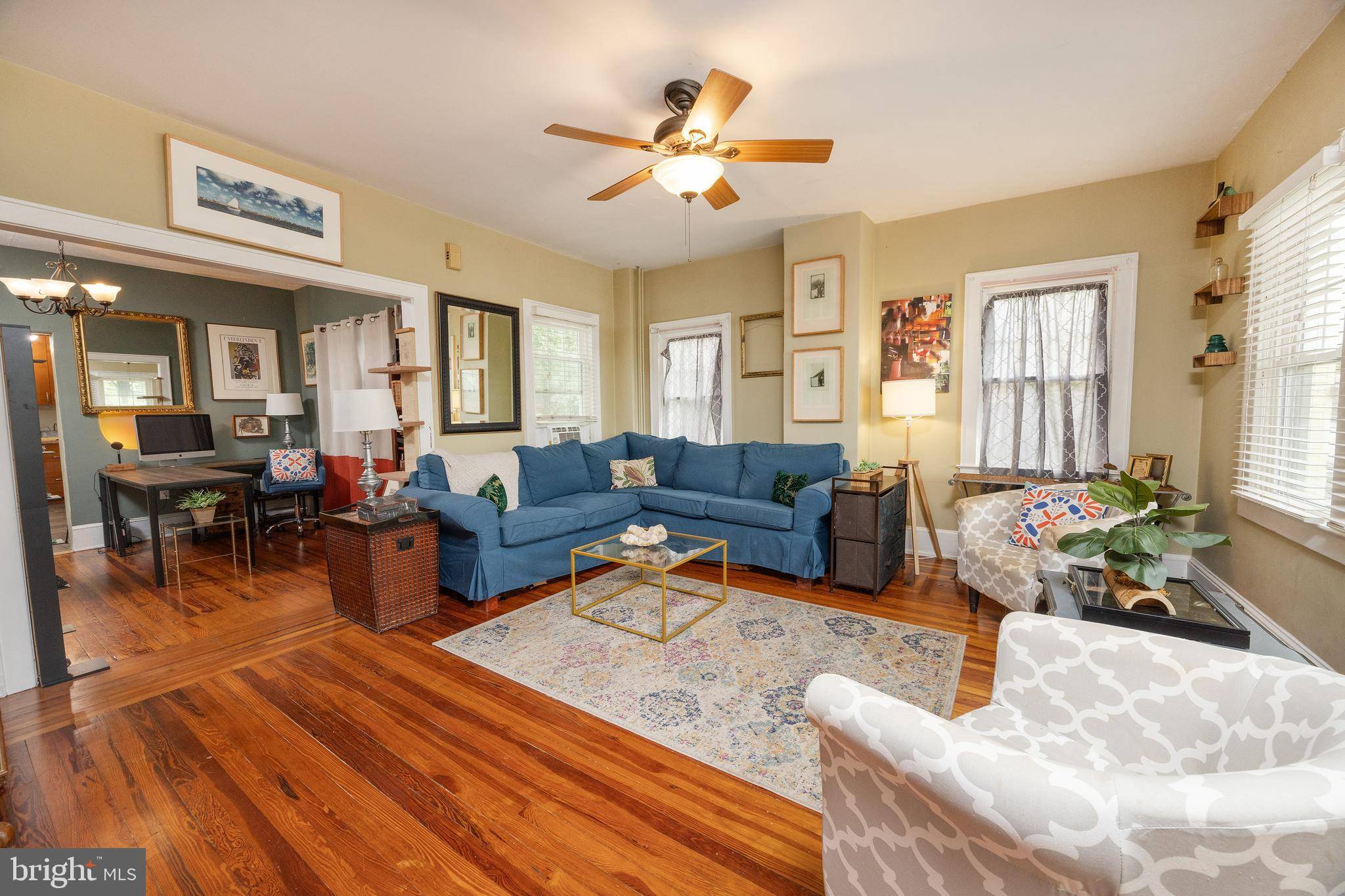 Lambertville, NJ 08530,132 S MAIN ST