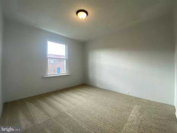Lancaster, PA 17602,249 N MARSHALL ST