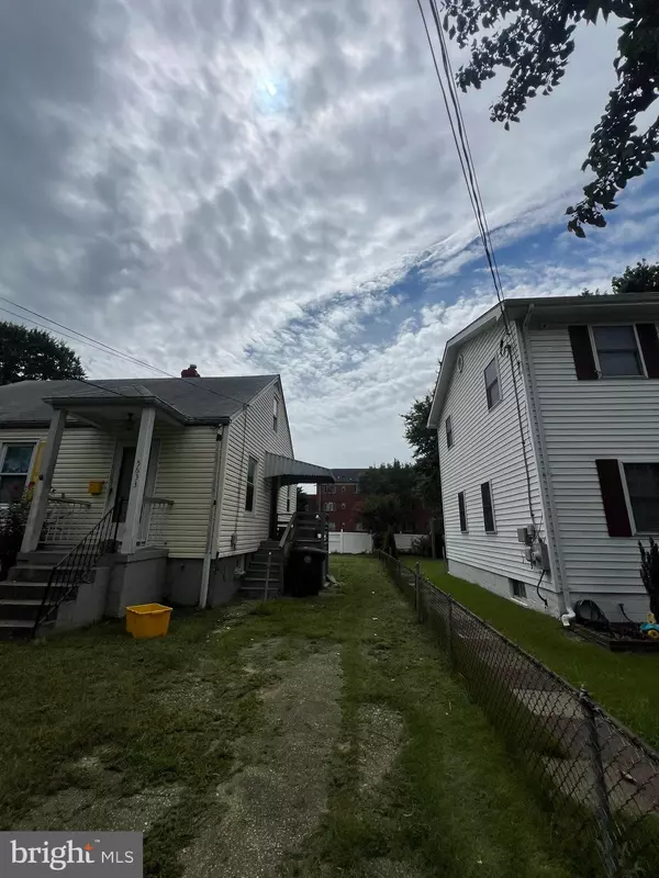 Hyattsville, MD 20782,5633 JAMESTOWN RD