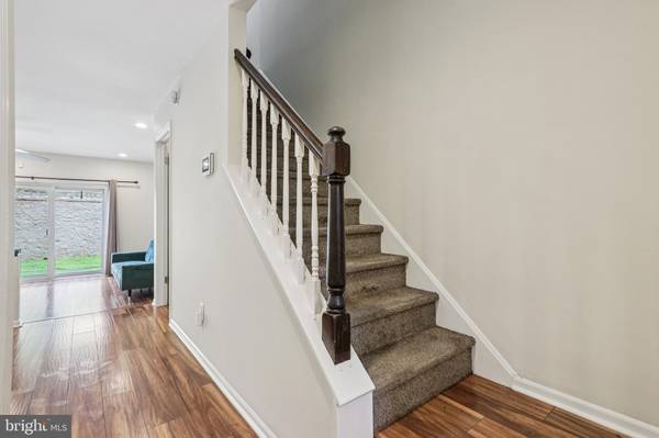 Cherry Hill, NJ 08034,611 KINGS CROFT
