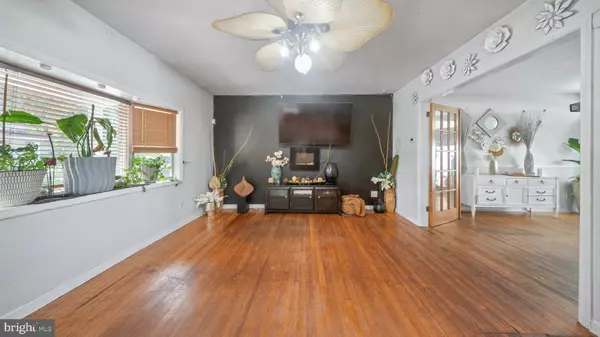 Salisbury, MD 21801,726 SMITH ST